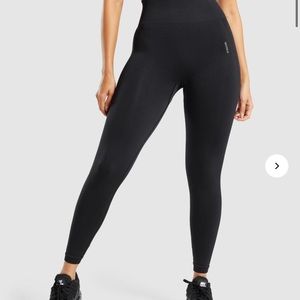 Gymshark High Waisted Flex Size Medium (Like new)